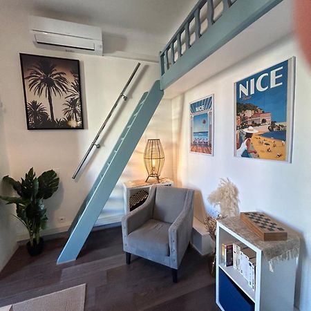Studio Nice Buitenkant foto